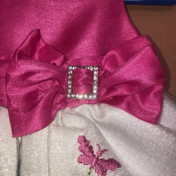 Beautiful dress w/ribbon bows & rhinestones-12 mo. - Picture 2 of 4